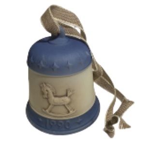 Hummel 1990 Christmas Bell Letter to Santa Clause Second edition in Box